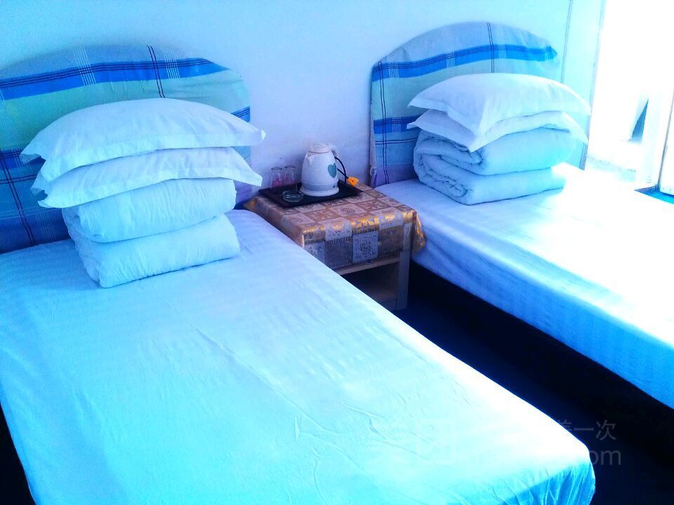 【郑州仙缘住宿团购】仙缘住宿标准双床房入住1晚,团购|价格|图片_美团网